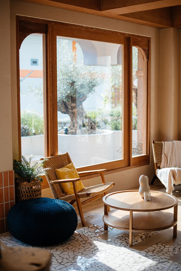 Cafe - VST Punnawithi (Bangkok)