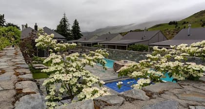 Studio 25 - 1 Bedroom place with Pool