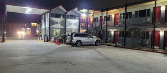 Coratel Inn & Suites by Jasper Hutchinson