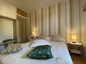1 bedroom