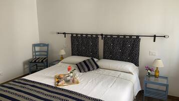 1 camera, una cassaforte in camera, ferro/asse da stiro, Wi-Fi gratuito