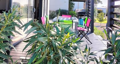 Quiet chalet in a residential leisure park near Marseillan