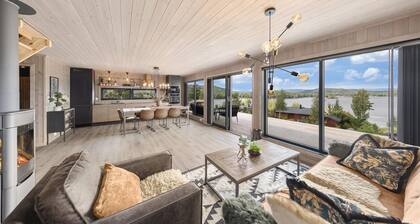 4 bedroom nice home in Sannidal