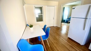 Dining - Cozy, 2 BR APt in Worcester Close to Downtown, Palladium, DCU center, Polar Park (Worcester)