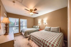 2 habitaciones, tabla de planchar con plancha y wifi gratis 