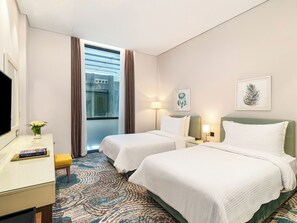 Superior Room (Club) | Free minibar, in-room safe, blackout drapes, soundproofing