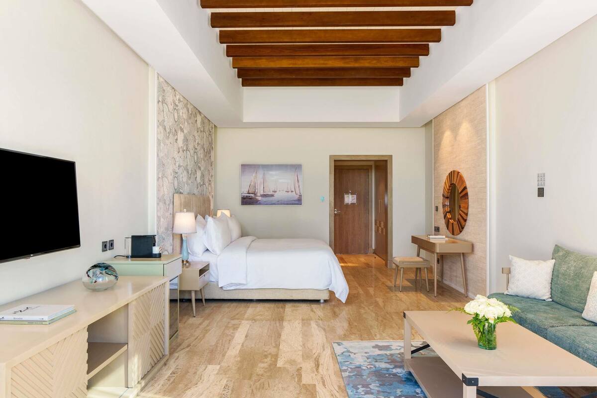Chalet Beach Front