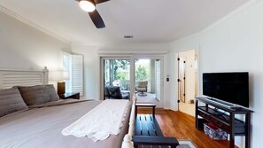 3 habitaciones, tabla de planchar con plancha y wifi gratis 