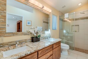 Combined shower/tub, hair dryer, towels, toilet paper
