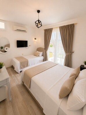 デラックス ルーム ガーデン | 高級寝具、羽毛の掛け布団、低反発ベッド、WiFi