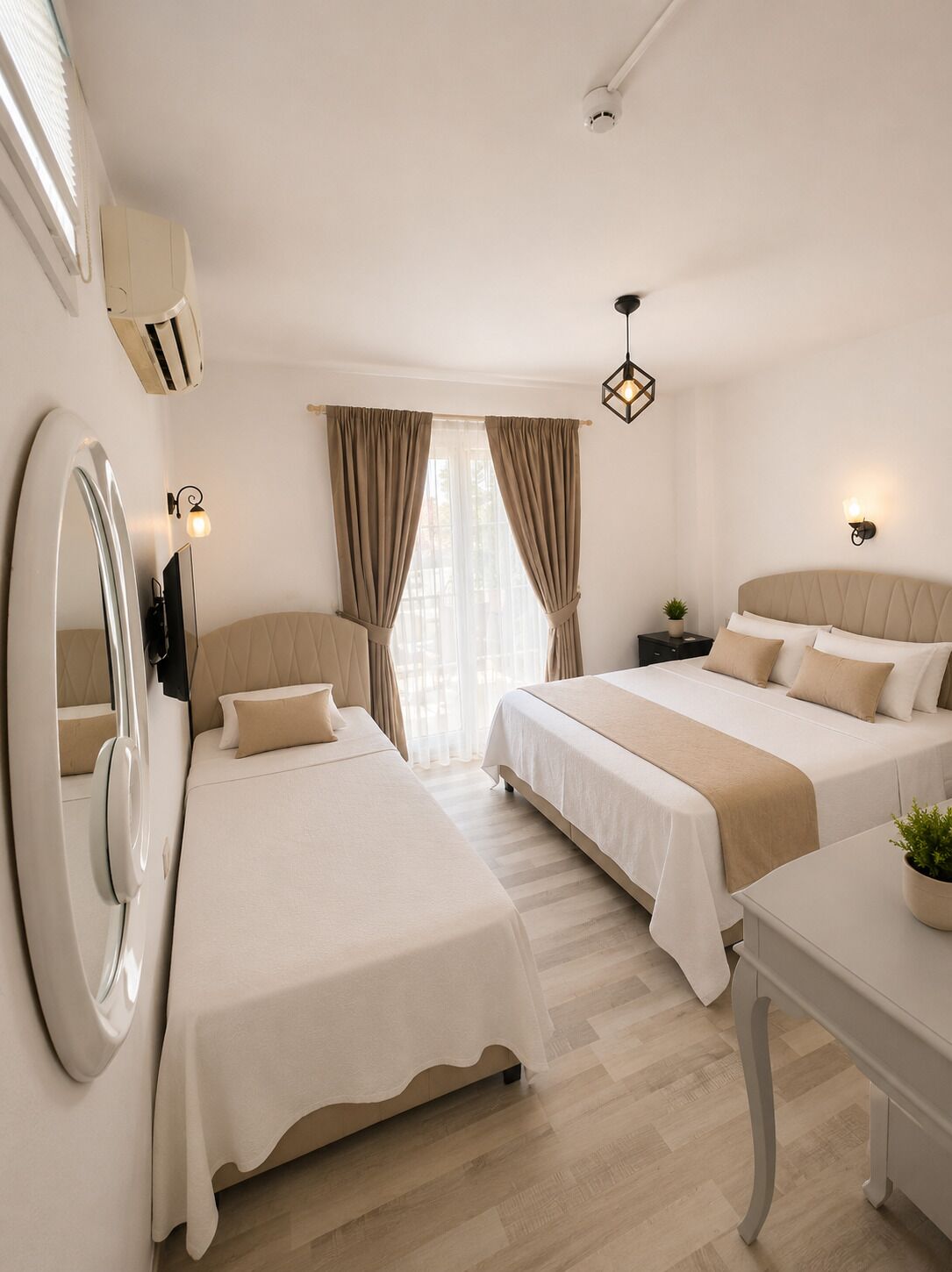 Habitación Deluxe, en la zona del jardín | Ropa de cama de alta calidad y edredones de plumas