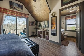 4 habitaciones, escritorio, cuna de viaje y wifi gratis 