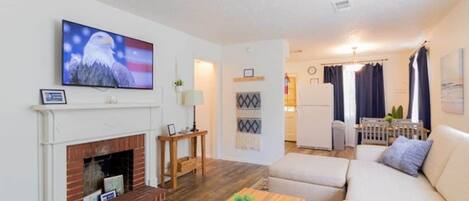 Televisión, oficina