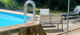 Peaceful cottage with small pool