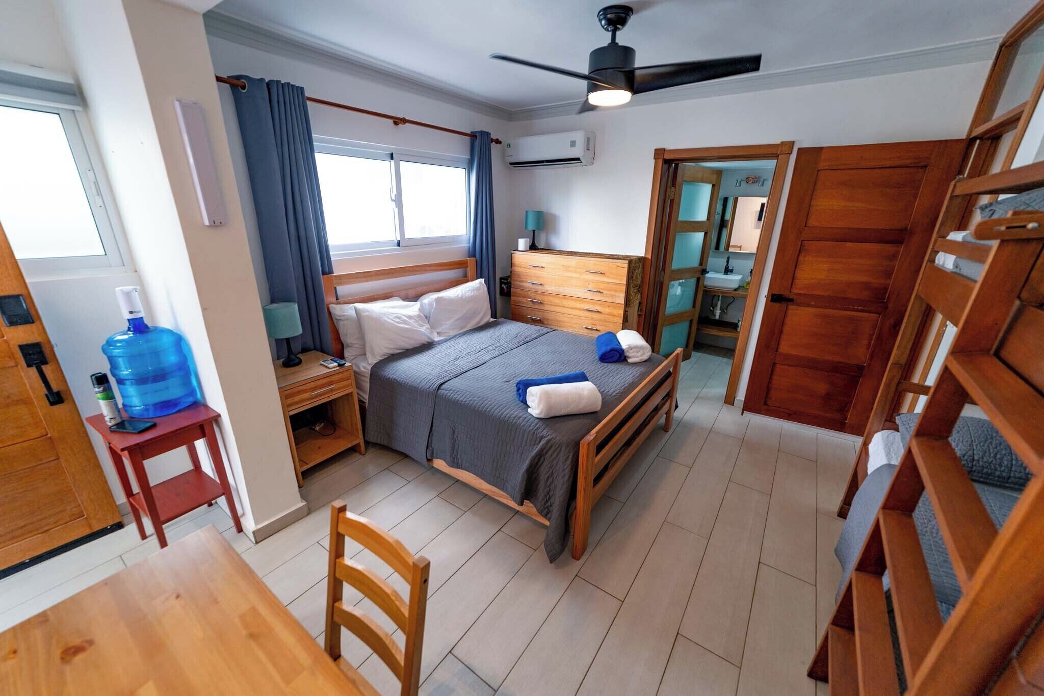 1 dormitorio, wifi gratis, ropa de cama