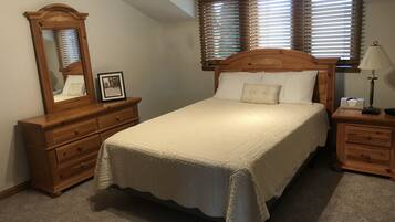 4 sovrum, strykjÀrn/strykbrÀda, gratis wi-fi och sÀngklÀder