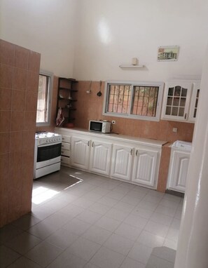 Oven