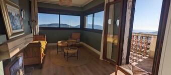 Magnificent chic villa ⭐️⭐️⭐️ breathtaking sea views 15 minutes from the beach