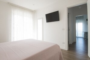 2 Schlafzimmer, Bügeleisen/Bügelbrett, kostenloses WLAN, Bettwäsche