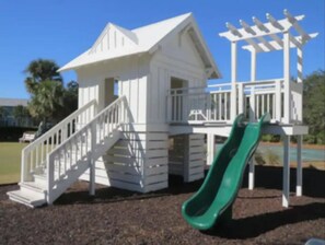 Children’s area - New Listing: Water Views, Beach, West end near 30A (Panama City Beach)