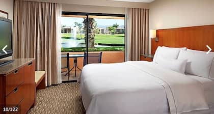 Last Minute 1st class Coachella hotel!