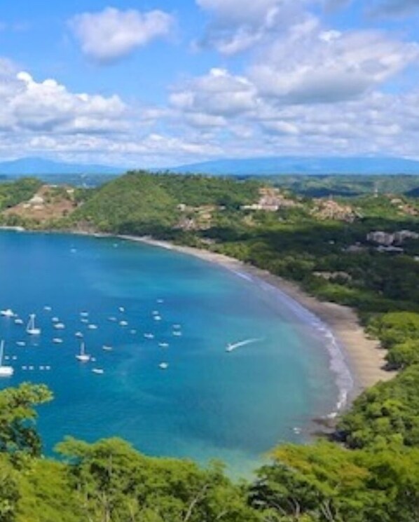 Beach - Escazu Vintage Apt 1 BR / 1 BA w/Great Location #4 (San Rafael, Escazu, Guachipelin)