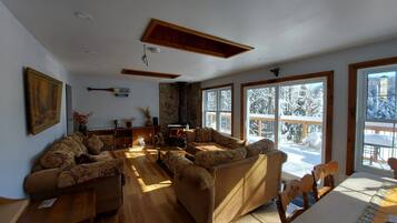 Smart TV, fireplace, foosball