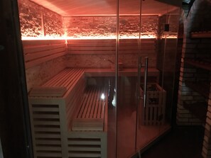 Sauna - GDANSK -15min, Luxury House, kids friendly, own golf course up to15 guests (Ledowo)