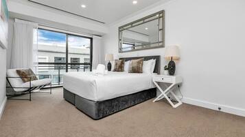 1 Schlafzimmer, Schreibtisch, Bügeleisen/Bügelbrett, WLAN