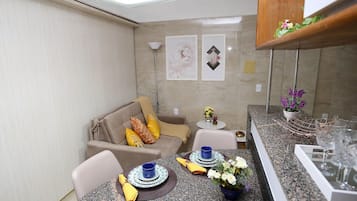 Quarto conforto | Opções para refeição