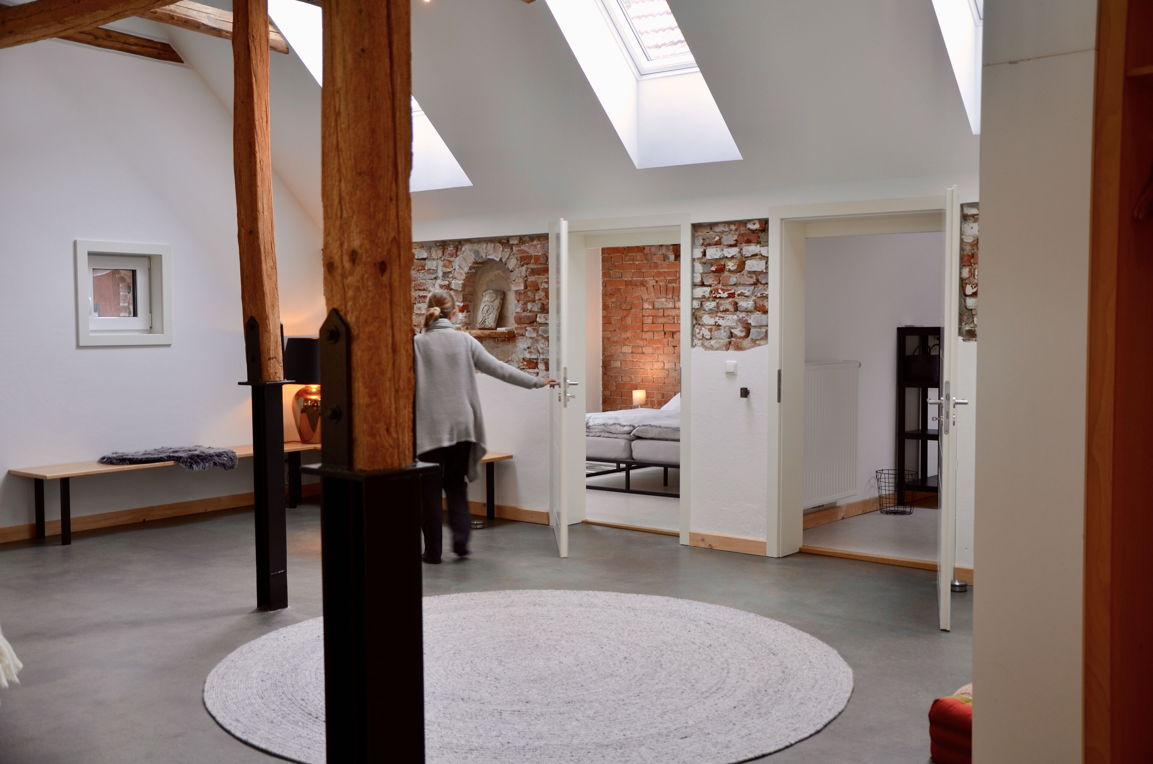 3 bedrooms, desk, travel cot, free WiFi