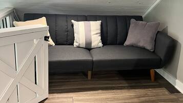 Smart TV, fireplace, offices