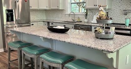 Rosie’s Peaceful Lake House