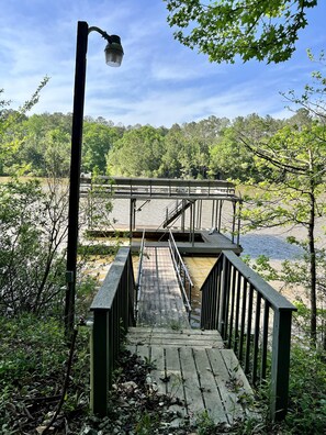 Property grounds - Rosie’s Peaceful Lake House (Eufaula)