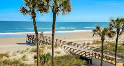 *Update * New Game Room, near Navy Base and Beach!