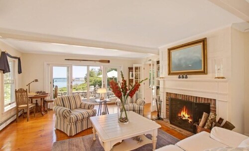 NOTHING LIKE IT!  STUNNING, PRIVATE ESCAPE W/ OCEAN FRONT VIEWS & PRIVATE DOCK.