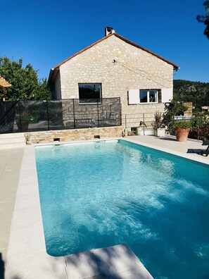 Piscine extérieure
