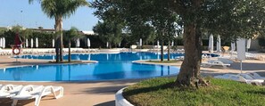 Piscine extérieure