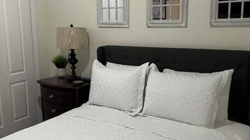 2 bedrooms, iron/ironing board, free WiFi, bed sheets