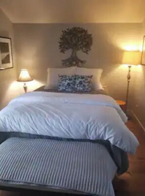 1 室のベッドルーム、WiFi、ベッドシーツ