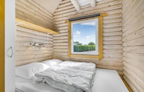 2 bedrooms, free WiFi