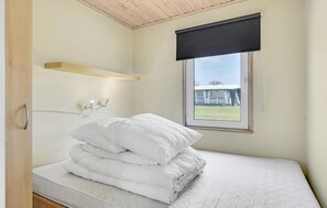 2 bedrooms, free WiFi