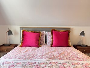 3 Schlafzimmer, Bügeleisen/Bügelbrett, Reisekinderbett, kostenloses WLAN