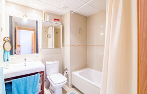 Badekar og hårføner