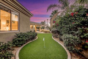 المنطقة المحيطة بالمنشأة