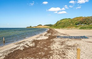 Tæt på stranden, fiskeri