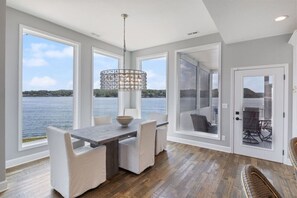 Dining - Lakefront 5BR 6.5BA Home & Cabin amazing views (Gravois Mills)