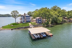 Exterior - Lakefront 5BR 6.5BA Home & Cabin amazing views (Gravois Mills)