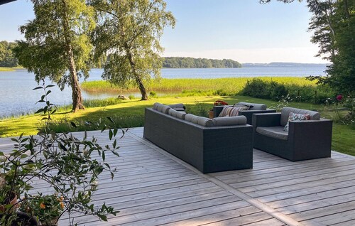 Beautiful home in Höör with WiFi