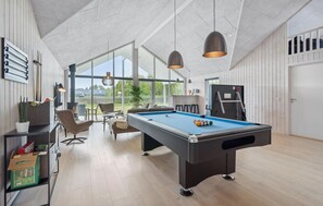 Spielezimmer